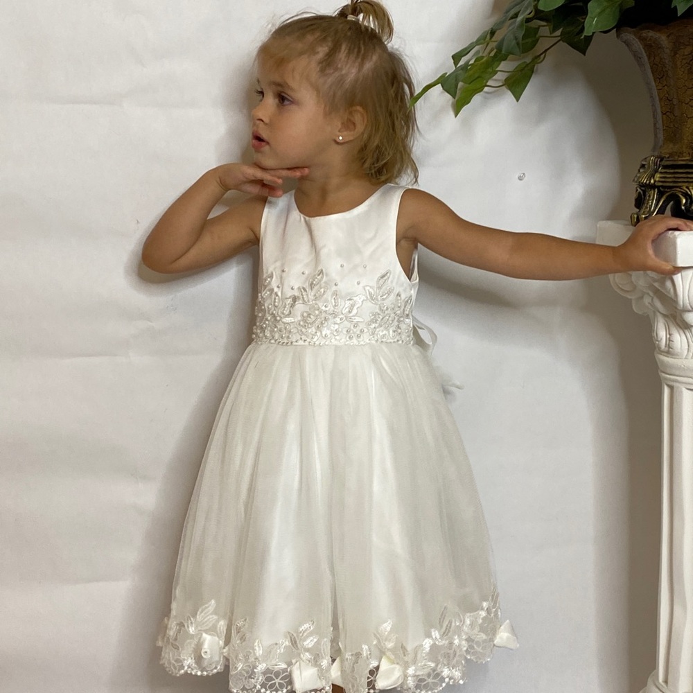 Flower girl dress 👗